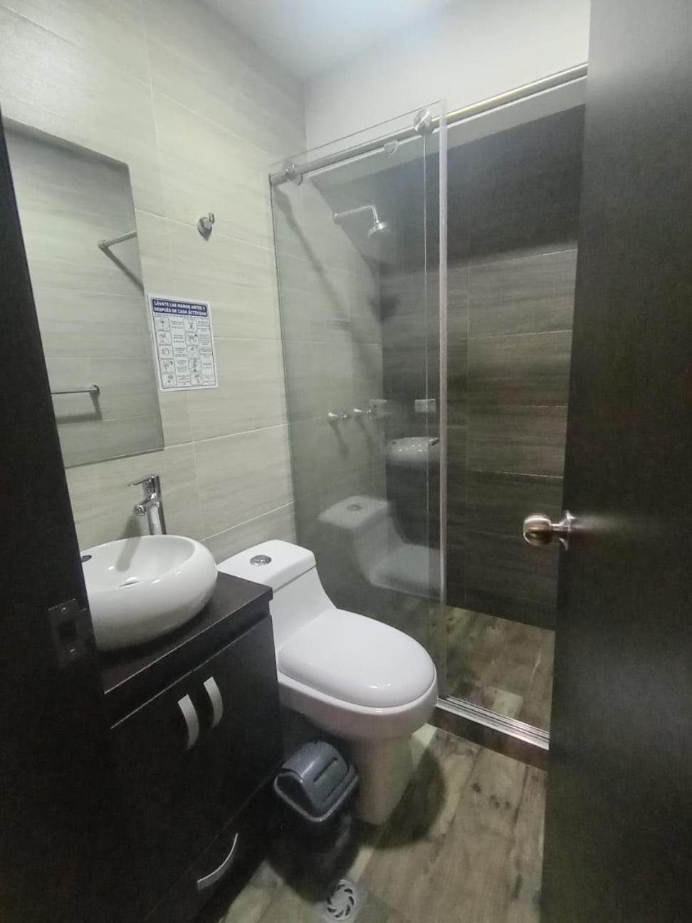 Hotel El Monarca Тунха Екстер'єр фото